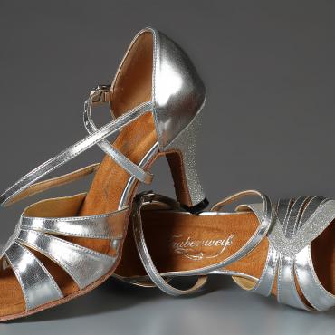 Tanzschuhe Teil 3 - Tanzschuhe für Damen - das sollten Sie wissen!