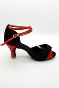 Tanzschuhe D0008LA - Damen Latein Tanzschuh Sandalette Satin schwarz rot Salsa Riemchen 1